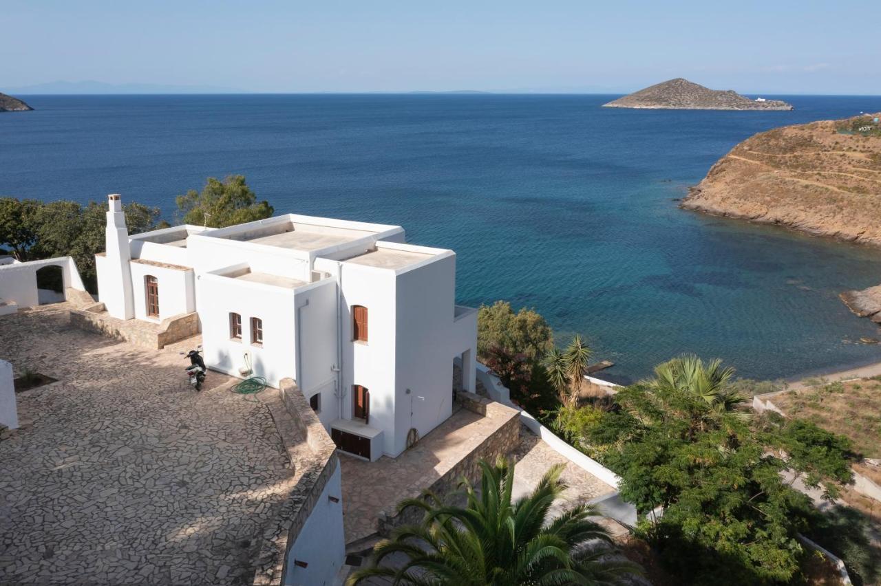 Ivi Beach Front Villa, Leros Vromolithos Exterior photo